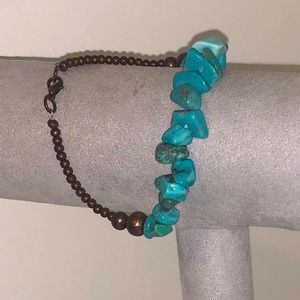 Bracelet turquoise stone bronze beads